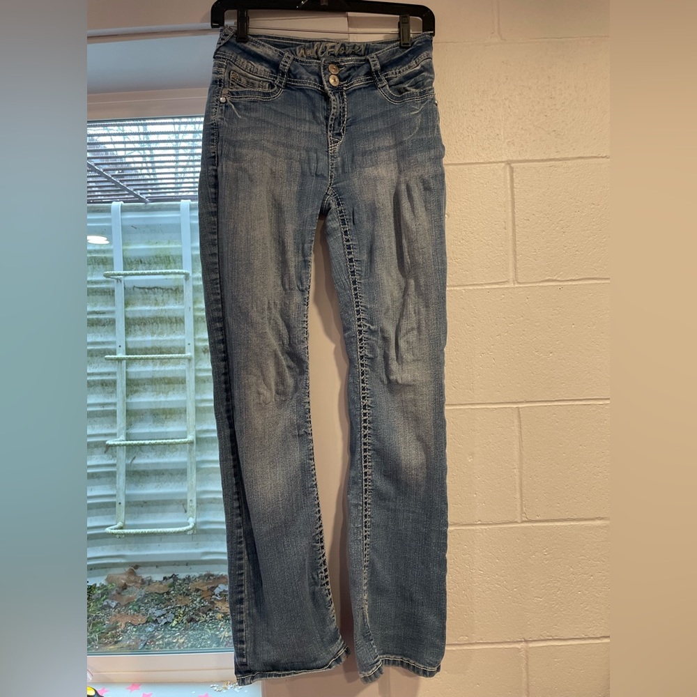 Wallflower Bootcut Jeans